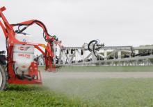 Mounted Field Sprayers Kuhn Deltis 1200 RHPM