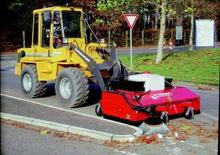 Mounted Sweepers Grünig GSX 2000