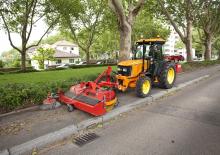 Mounted Sweepers Dücker HDK 2400