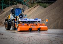 Mounted Sweepers Tuchel Profi Gigant 920