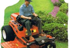 Municipal Tractors Front Hitch Kubota ZD 21