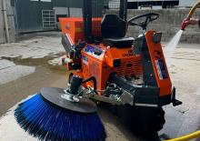 Municipal Tractors Front Hitch Tuchel FarmXpert