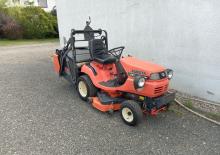 Municipal Tractors Front Hitch Kubota G 21 HD