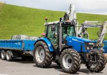 Municipal Tractors Front Hitch Massey Ferguson MF 6460