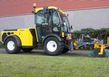 Municipal Tractors Front Hitch Multihog MX 120