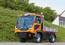 Municipal Tractors Front Hitch Ladog T 1700