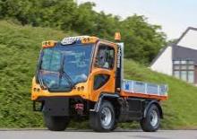 Municipal Tractors Front Hitch Ladog T 1700