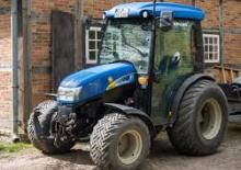 Municipal Tractors Front Hitch New Holland T 3030 (101)