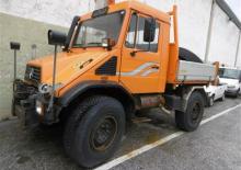 Municipal Tractors Front Hitch Unimog U 140