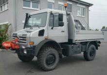 Municipal Tractors Front Hitch Unimog U 4000