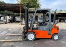 Ön forkliftler dizel Lugli 405 E
