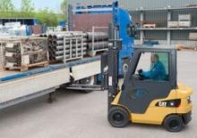 Ön forkliftler dizel Caterpillar DP 18