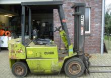 Ön forkliftler dizel Clark DPM 25 N