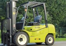 Ön forkliftler dizel Clark GTS 20 D