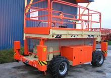 Wheeled scissor lifts JLG 33 RT-4WD