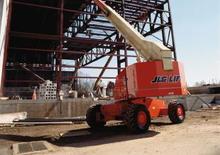 Wheeled Telescopic Boom Lifts JLG 600 SJC
