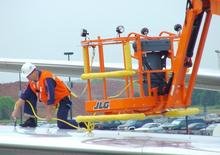 Wheeled Articulating Boom Lifts JLG 740 AJ