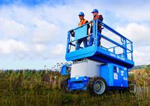 Wheeled scissor lifts Genie GS-3369 DC