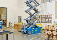 Wheeled scissor lifts Genie GS-4047