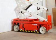 Wheeled scissor lifts Snorkel S1930E