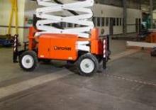 Wheeled scissor lifts Snorkel S3370BE