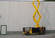 Wheeled scissor lifts AIRO XL 19 RTD