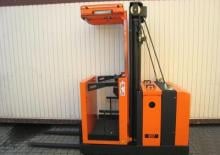 Order Pickers & Cherry Picker Forklifts OMG 902 
