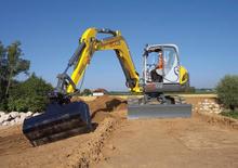Paletli ekskavatörler Wacker Neuson 8003