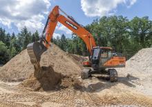 Paletli ekskavatörler Develon DX235LC-7 