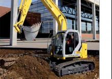 Paletli ekskavatörler New Holland E 150 B Blade Runner