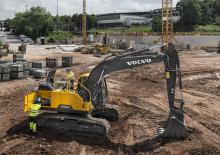 Paletli ekskavatörler Volvo EC220ENL