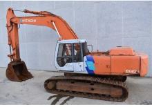 Paletli ekskavatörler Hitachi EX300-2