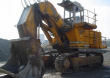 Paletli ekskavatörler Demag H 95