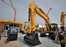 Paletli ekskavatörler JCB JS360 NLC