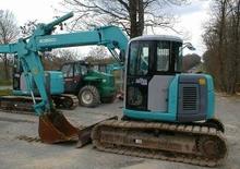 Paletli ekskavatörler Kobelco SK 70 SR