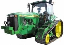 Paletli traktörler John Deere 8210 T