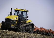 Paletli traktörler Challenger MT865 C