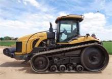 Paletli traktörler Challenger MT835
