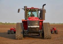 Paletli traktörler Case IH Steiger 425 Rowtrac