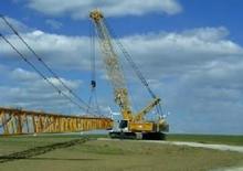 Paletli vinçler - kafes patlaması Liebherr LR 1110