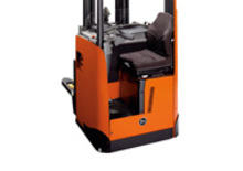 Pallet Stackers Sit Down Rider BT Staxio SRE 160 L 