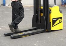 Walkie Stackers Hyundai 16 MS 7 N