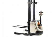 Walkie Stackers Crown ST 3000-25 TL-3236