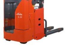 El İstifleyiciler Linde L 12 LS