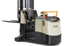 Palet İstifleyiciler Ayakta Sürücü Platformu Crown MPC 3040 1.2