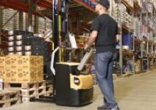 Palet İstifleyiciler Ayakta Sürücü Platformu Caterpillar NSP16N2SR