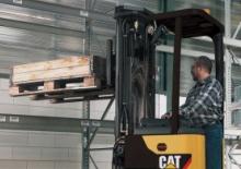 Palet İstifleyiciler Ayakta Sürücü Platformu Caterpillar NSR16N