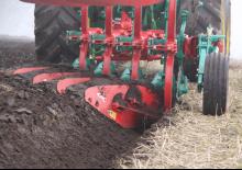 Ploughs Kverneland 150 S 85 Vari.