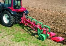 Ploughs Kverneland AB 85