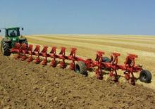 Ploughs Kuhn Challenger 12 NSH